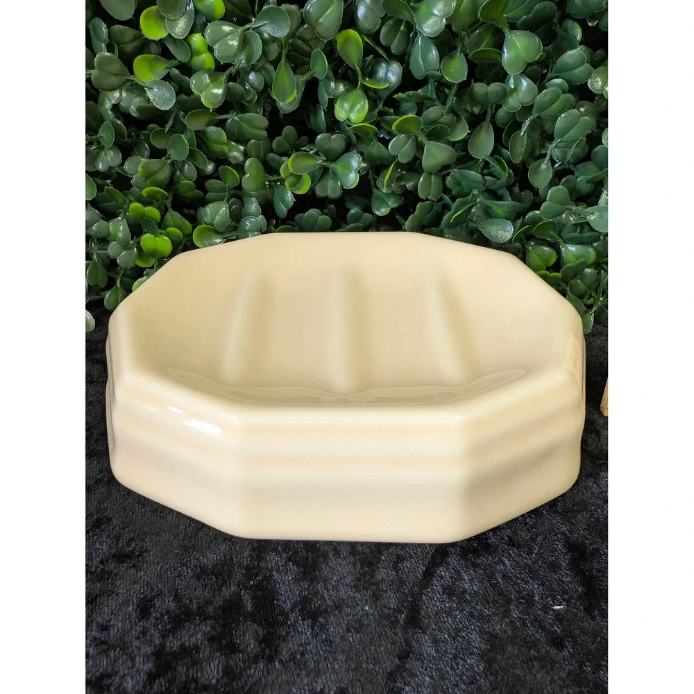 Vintage Pfaltzgraff Cream Ceramic Soap Dish Octagon Ridge Stoneware 1980s 90s